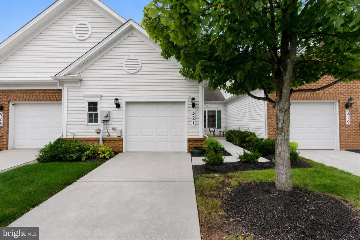 321 Clubside Dr #310, Taneytown, MD 21787 - #1