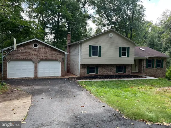5005 Michaels Dr, HAMPSTEAD, MD 21074