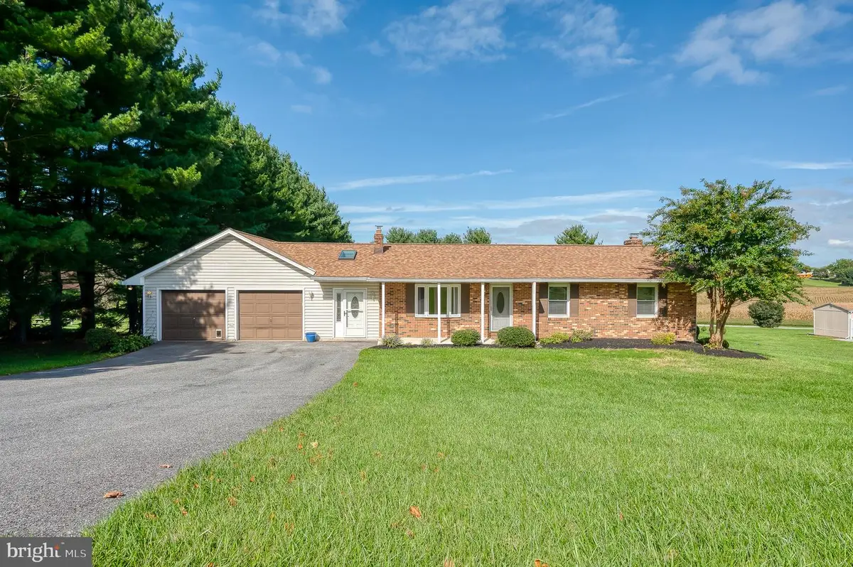 4356 Salem Bottom Rd, Westminster, MD 21157 - #1