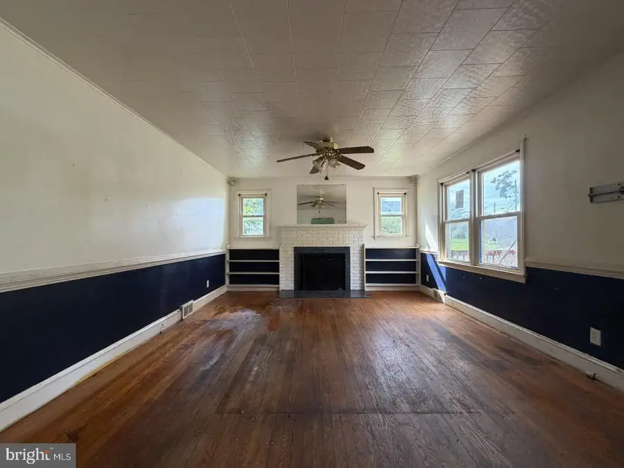 108 Paradise Ave, Mount Airy, MD 21771 - #2