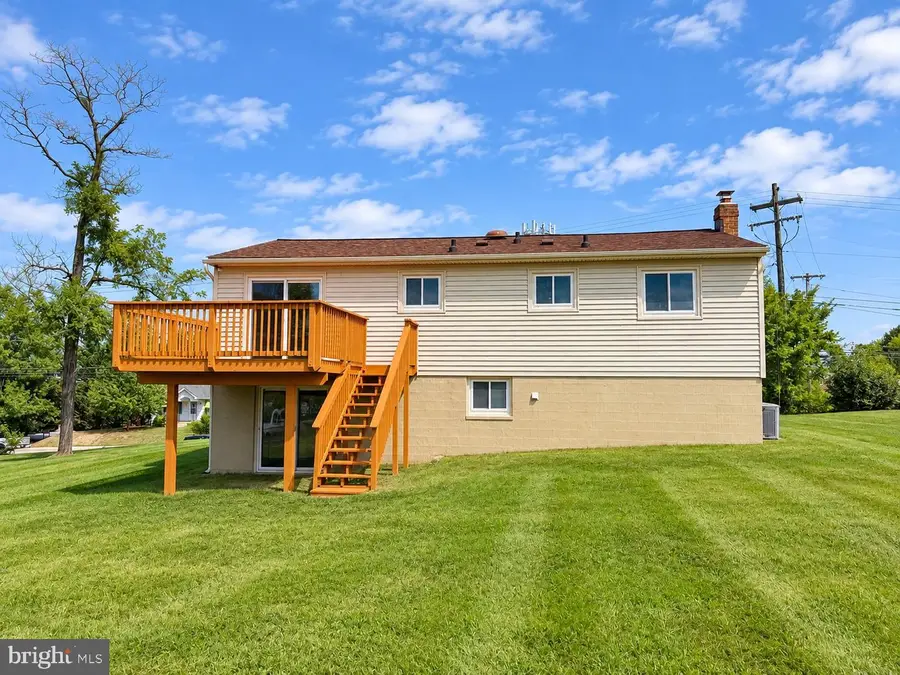 516 E Baltimore St, Taneytown, MD 21787 - #3