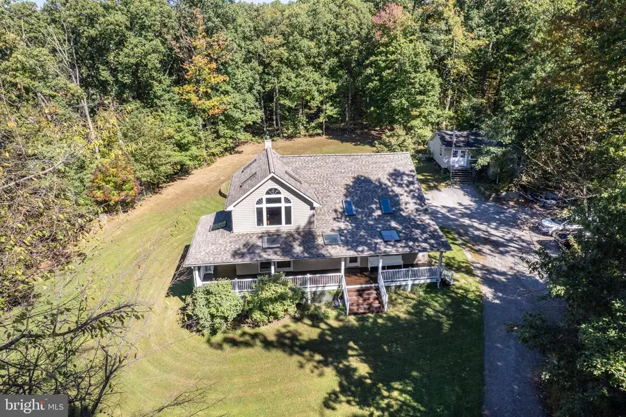 1827 Benedict Rd, Westminster, MD 21157 - #3