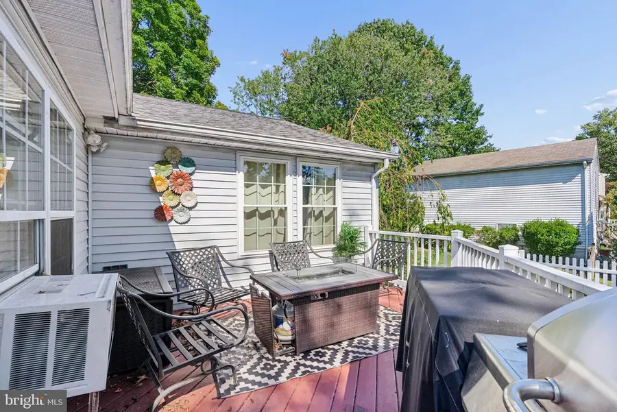 1697 Gemini Dr, Sykesville, MD 21784 - #3