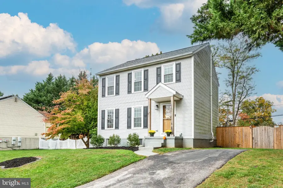 870 Elmwood Ct, Westminster, MD 21158 - #2