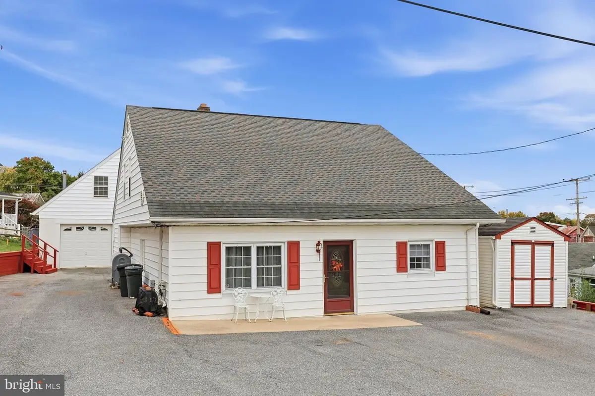 302 Buena Vista Dr, Westminster, MD 21157 - #1
