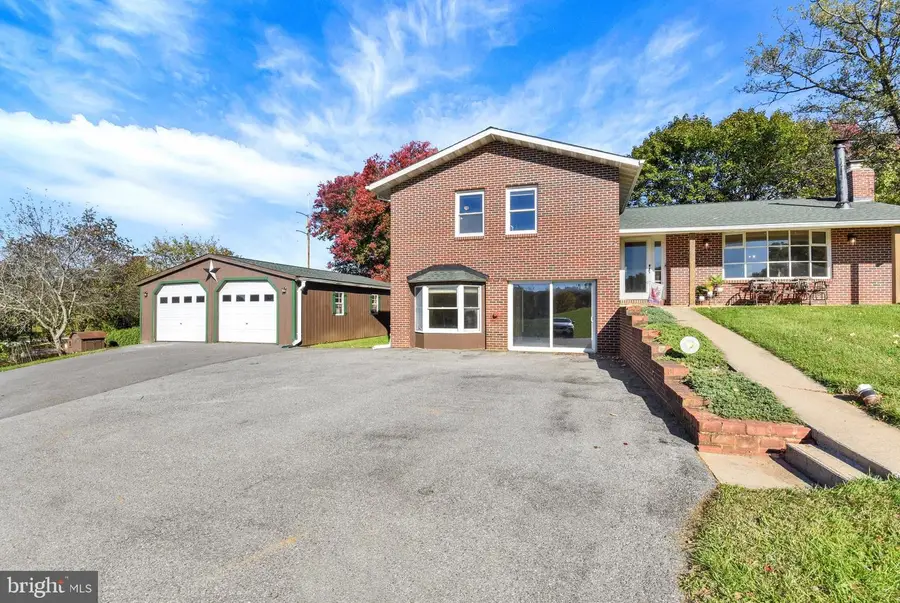 4284 Louisville Rd, Finksburg, MD 21048 - #3