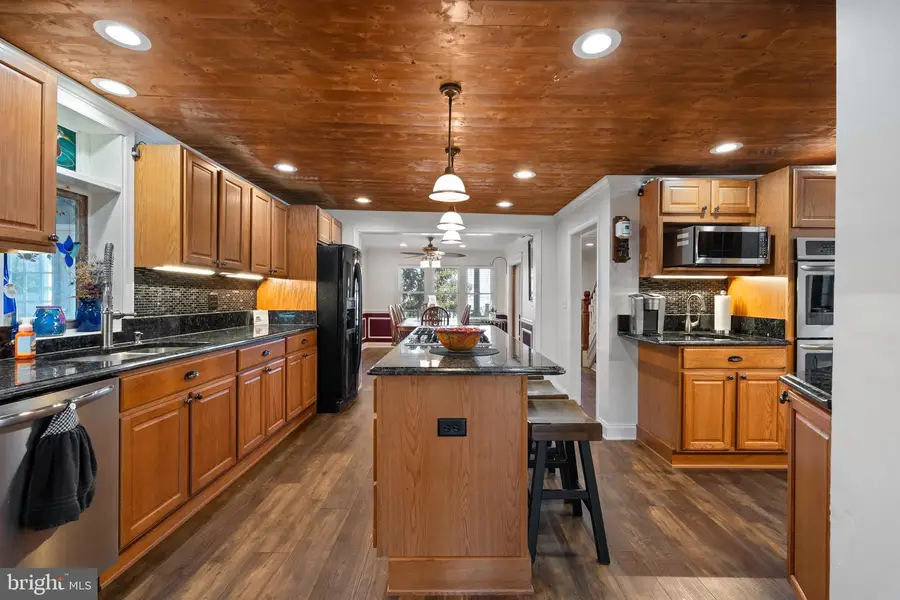 2404 Hoopers Island Rd, Fishing Creek, MD 21634 - Image #2