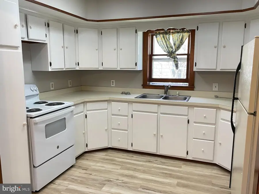 307 Willis St, Cambridge, MD 21613 - #2