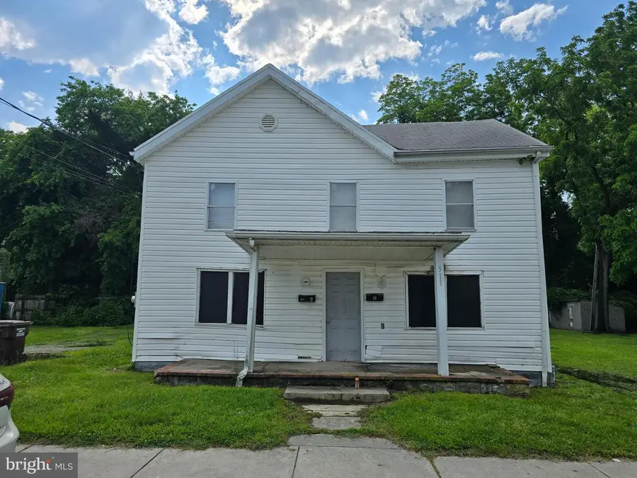 511 Pine St, Cambridge, MD 21613 - #2