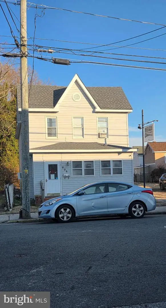 604 Pine St, Cambridge, MD 21613 - #1