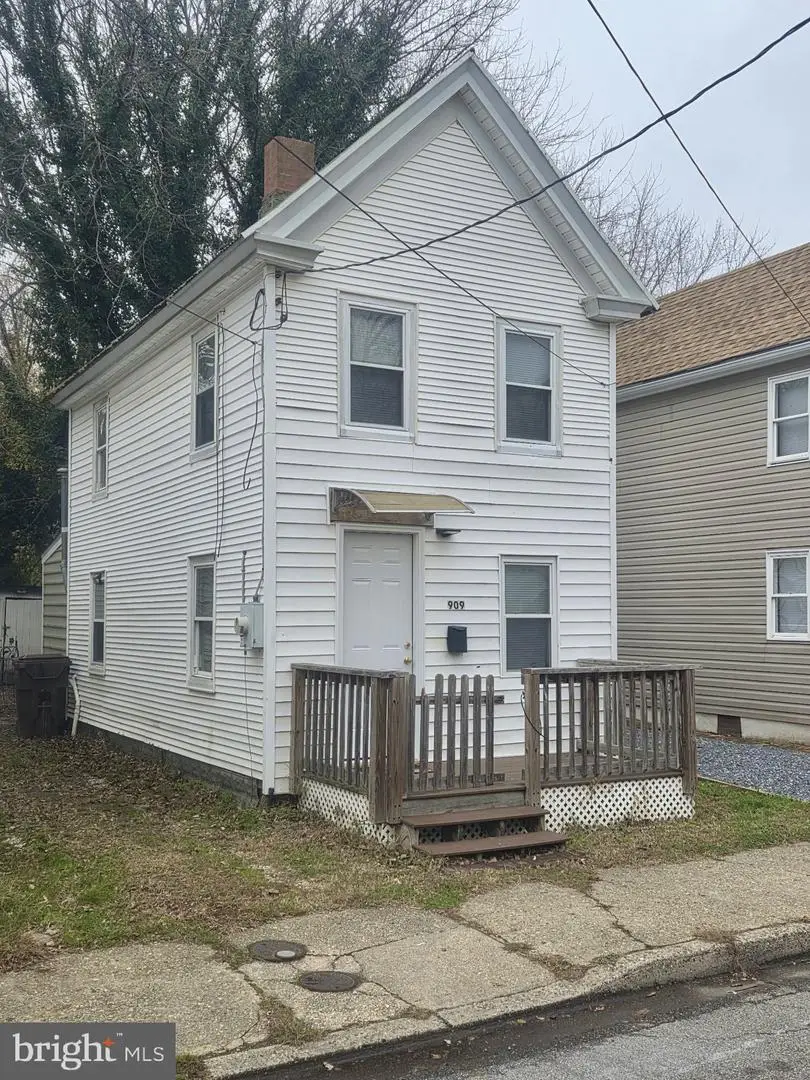 909 Pine St, Cambridge, MD 21613 - #3