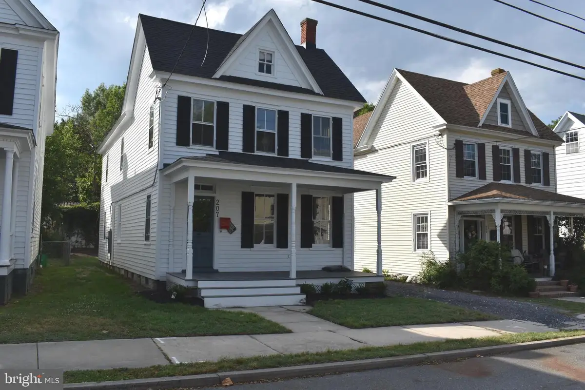 207 Willis St, Cambridge, MD 21613 - #1