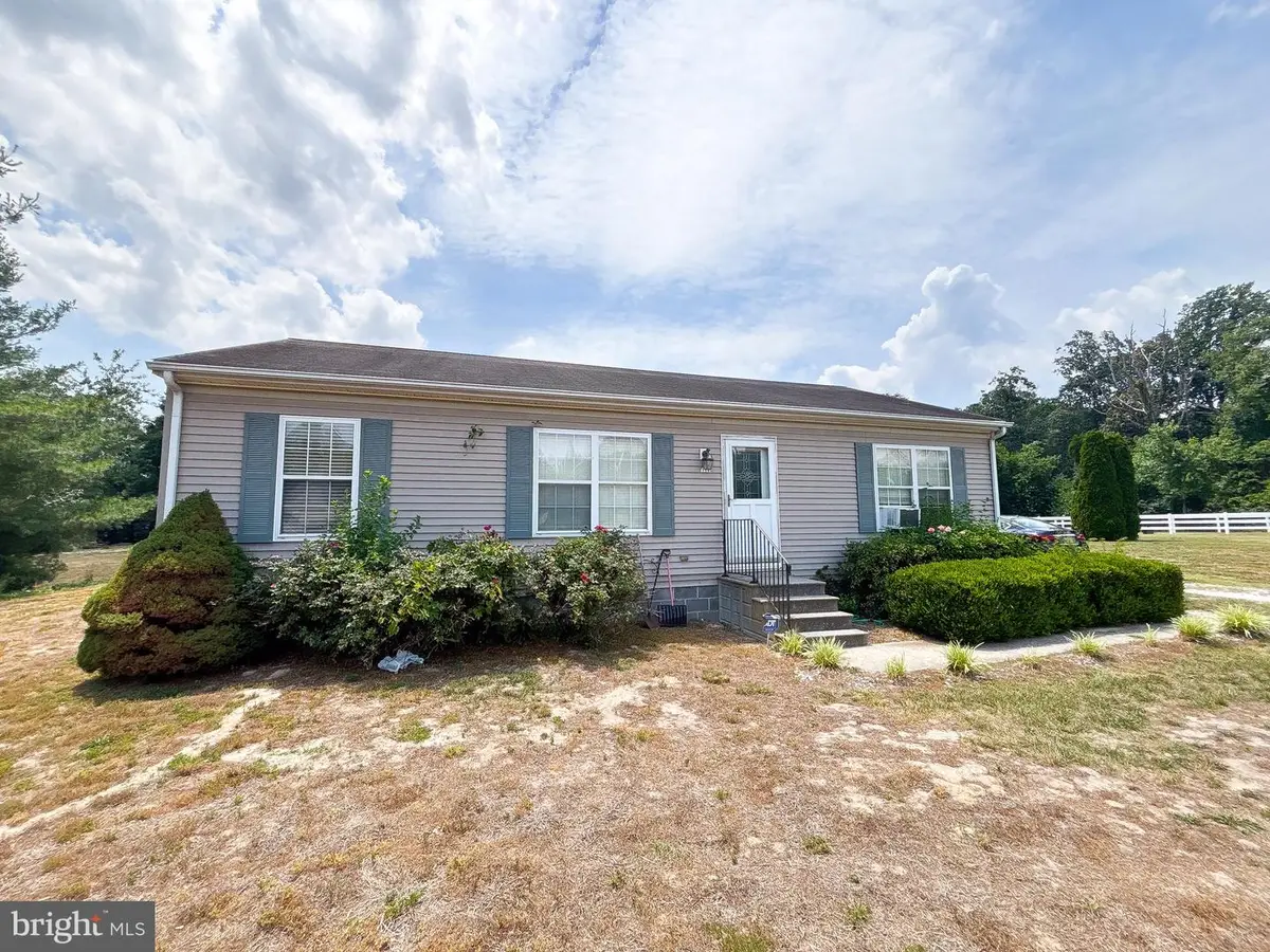 6906 Midfield Rd, Hurlock, MD 21643 - #1