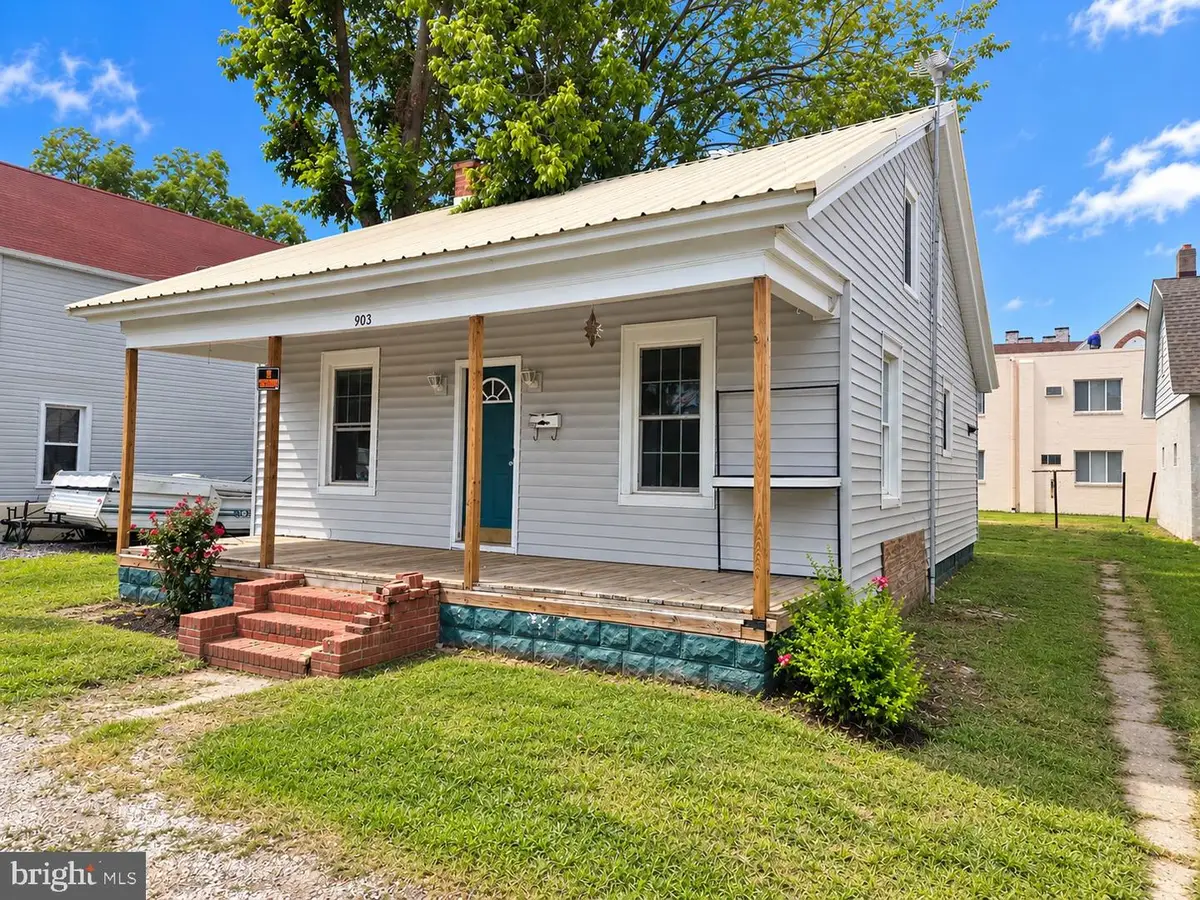903 Springfield Ave, Cambridge, MD 21613 - #1