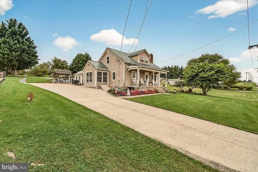 8921 Reichs Ford Rd, Frederick, MD 21704 - Image #2