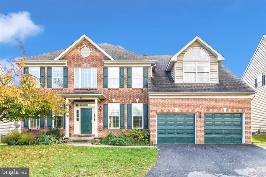 102 Sunlight Dr, Frederick, MD 21702 - Image #2