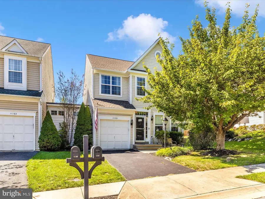 11161 Pond Fountain Ct, New Market, MD 21774 - Image #2