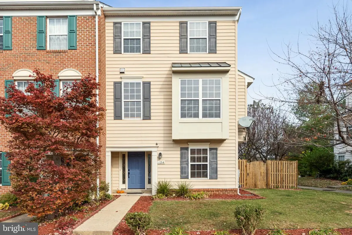 124 Penwick Cir, Frederick, MD 21702 - Image #1
