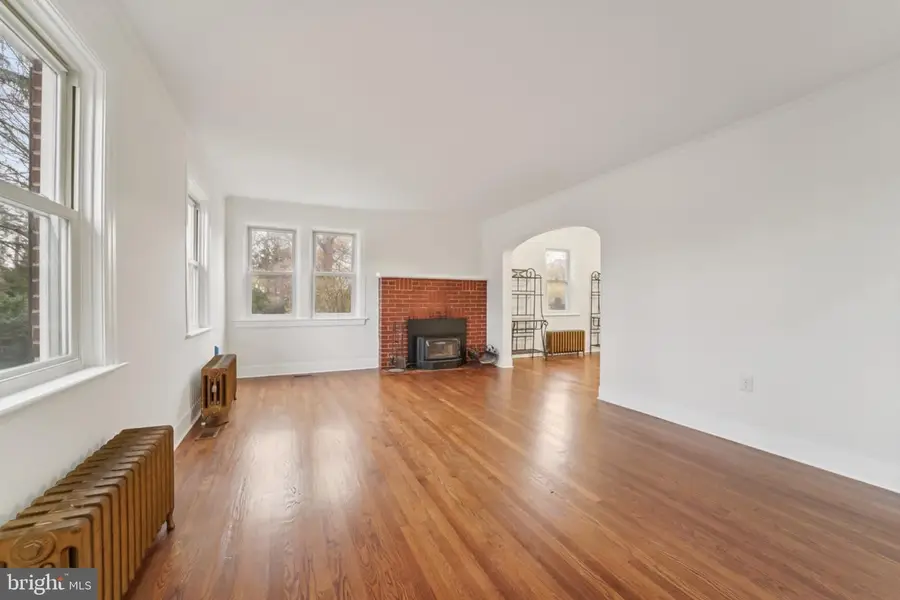 618 Military Rd, Frederick, MD 21702 - Image #3