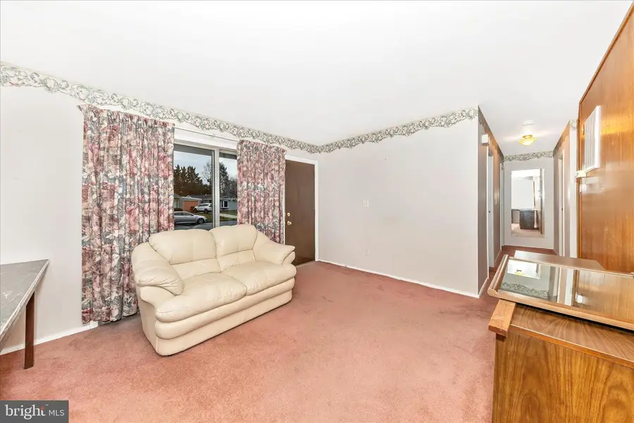 417 Logan St, Frederick, MD 21701 - Image #3