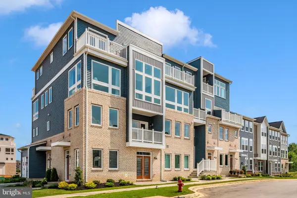 710-d Iron Forge, FREDERICK, MD 21702