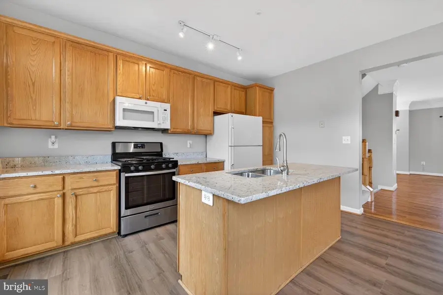 6715 Manorly Ct, Frederick, MD 21703 - Image #3