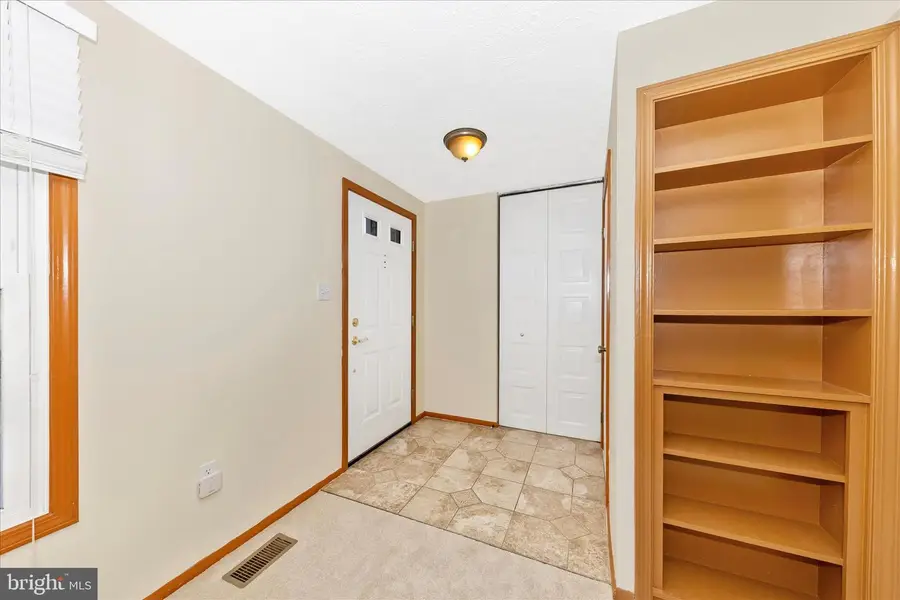 6911 Doublebrand Ct, Frederick, MD 21703 - Image #2