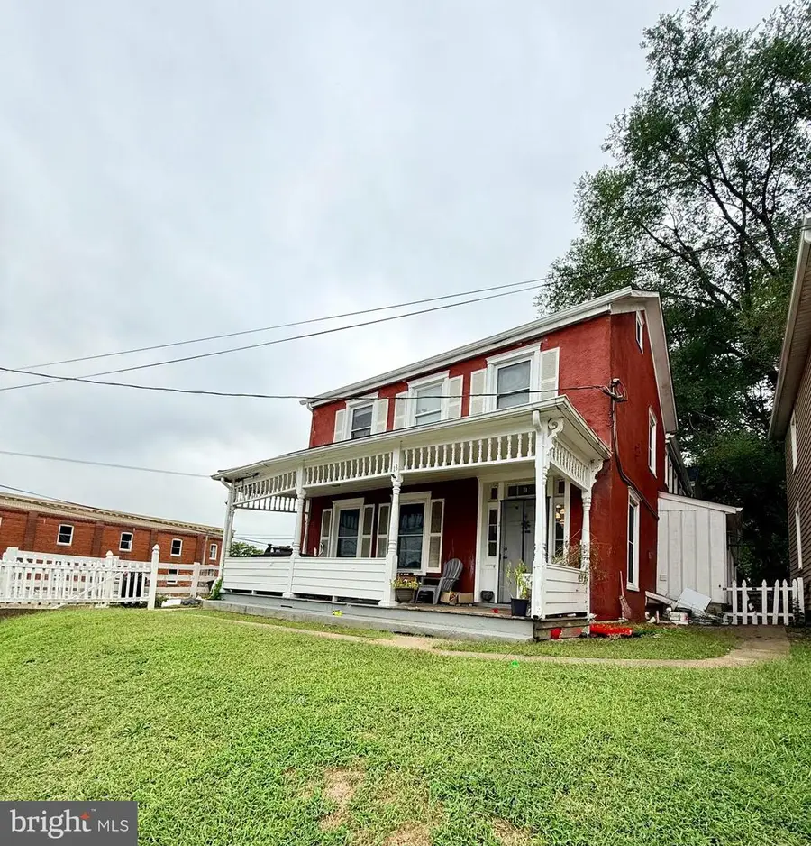 13 Maryland Ave N, Brunswick, MD 21716 - Image #2