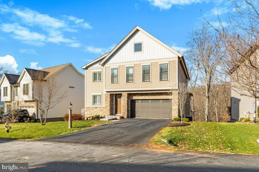 6828 W Shavano Rd, New Market, MD 21774 - Image #2