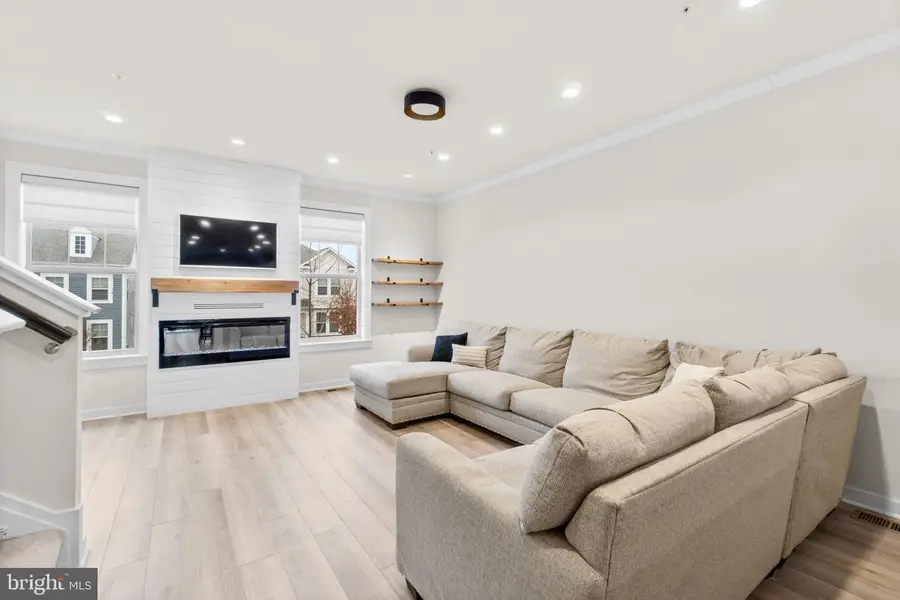 1217 Lawler Dr, Frederick, MD 21702 - Image #3