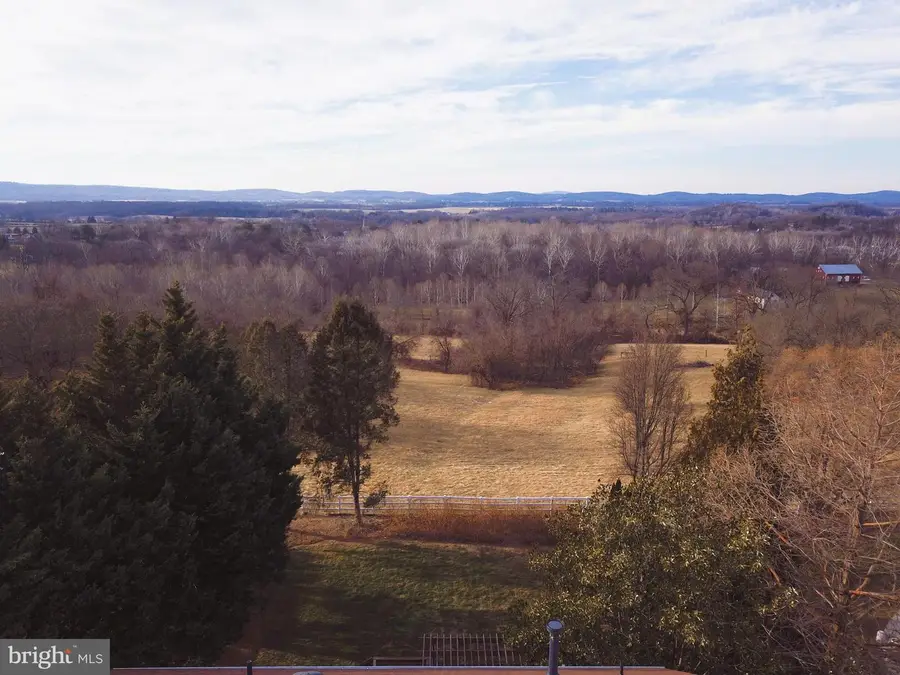 3415 Tudor Dr, Adamstown, MD 21710 - Image #3