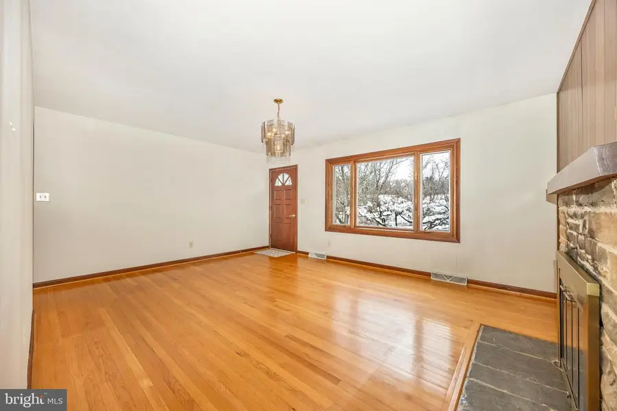 11511 Crickenberger Rd, New Market, MD 21774 - #3