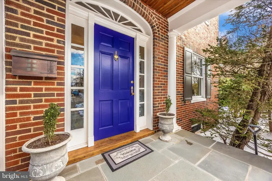 328 Lindbergh Ave, Frederick, MD 21701 - #3