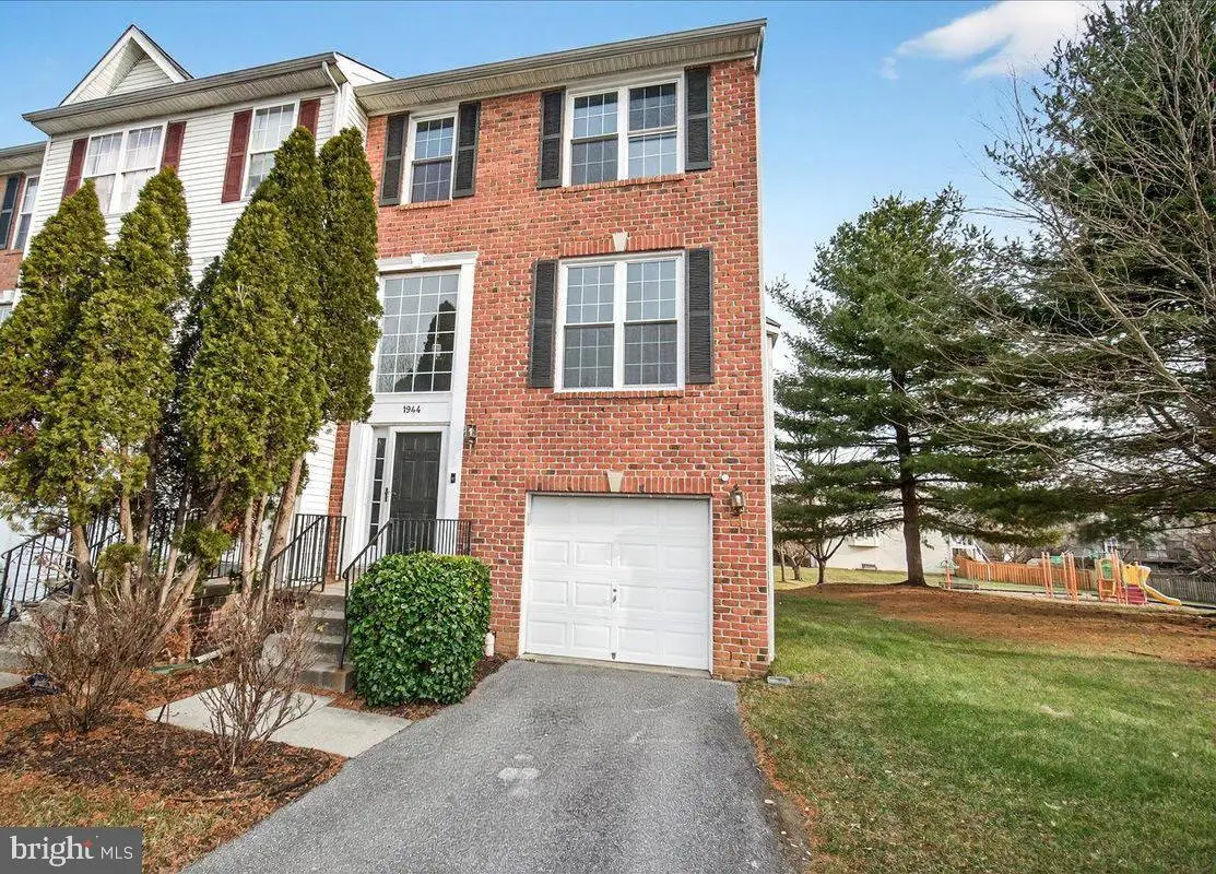 1944 Crossing Stone Ct, Frederick, MD 21702 - Image #1