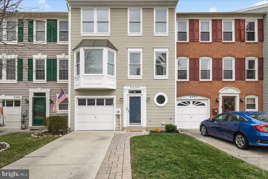 5230 Bamburg Ct, Frederick, MD 21703 - Image #2