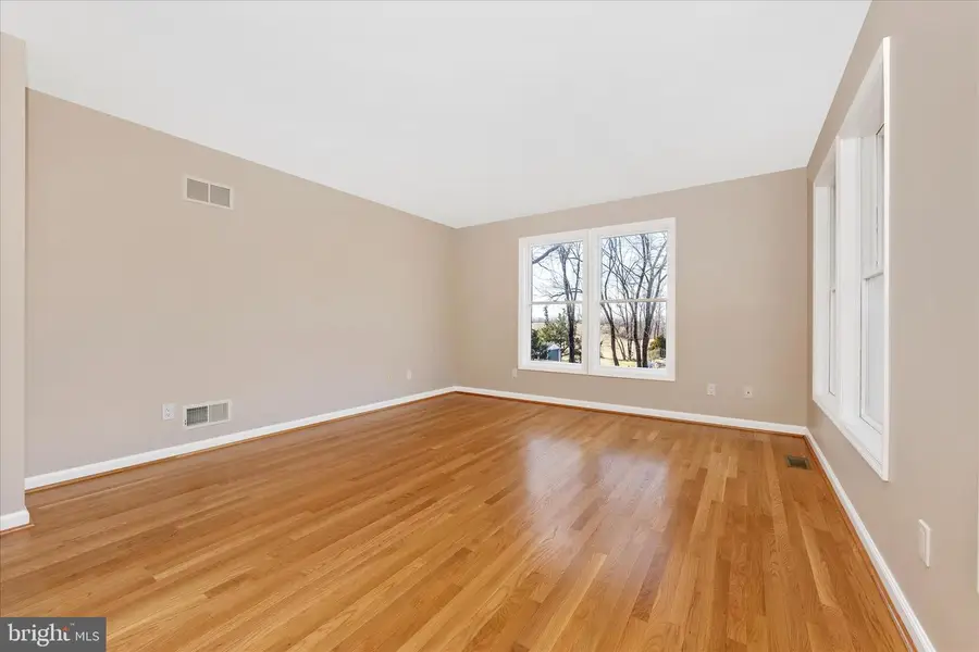 14695 Oak Orchard Rd, New Windsor, MD 21776 - Image #3