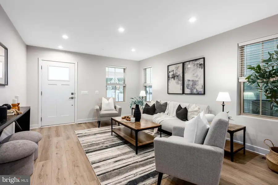 2482 Silver Leaf Dr, Frederick, MD 21702 - Image #3