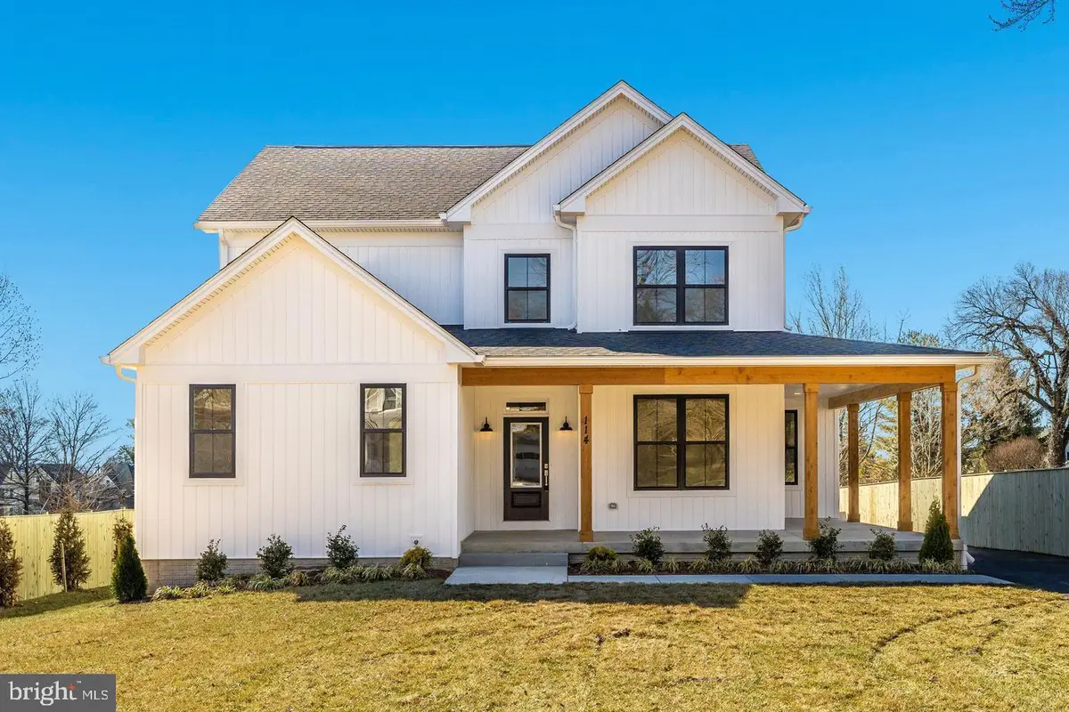 114 E Main St, Middletown, MD 21769 - Image #1