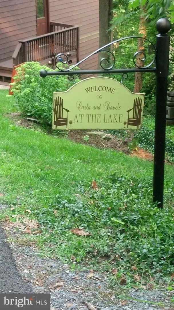 6614 W Lakeridge Rd, New Market, MD 21774 - #2