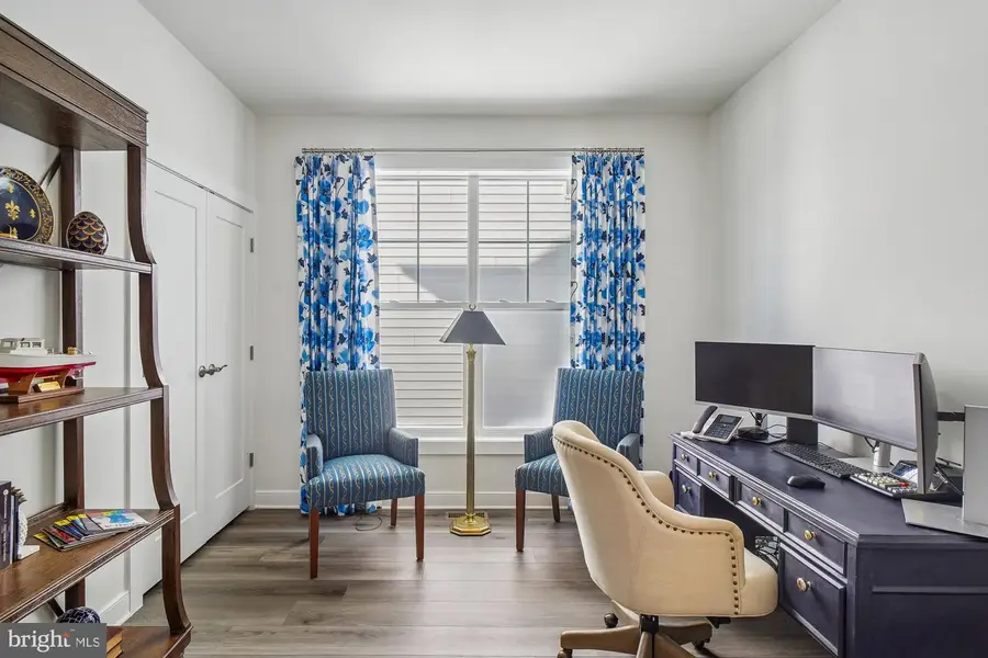 8776 Walnut Bottom Ln, Frederick, MD 21701 - #3