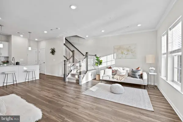 5936 Forum Sq, FREDERICK, MD 21703