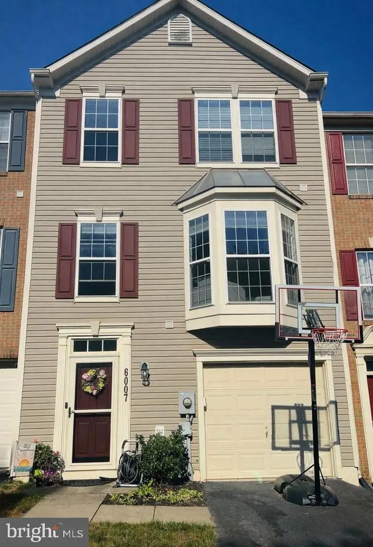 6007 Newport Ln, Frederick, MD 21701 - Image #1
