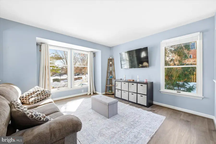 2411 Dunmore Ct, Frederick, MD 21702 - Image #2