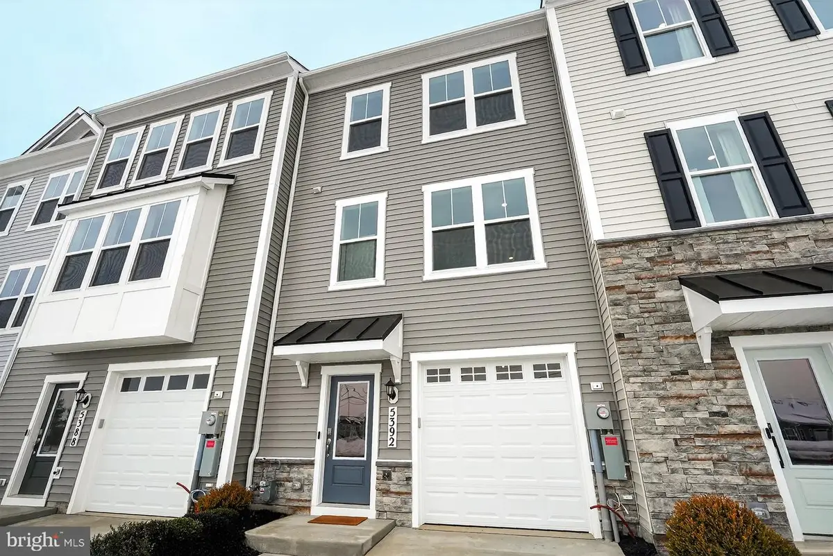 5392 Siri Ct, Frederick, MD 21703 - Image #1