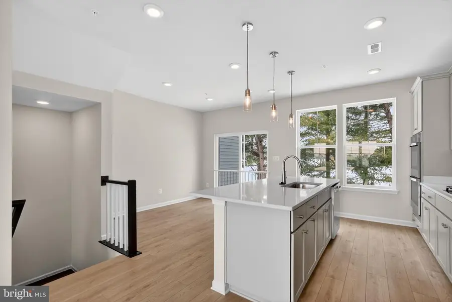 5392 Siri Ct, Frederick, MD 21703 - Image #2