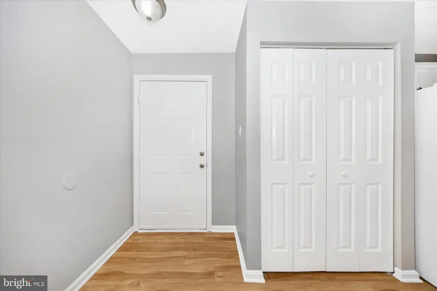 2137 Wainwright Ct #1b, Frederick, MD 21702 - #2