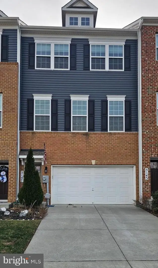 5147 Constitution St, Frederick, MD 21703 - #2