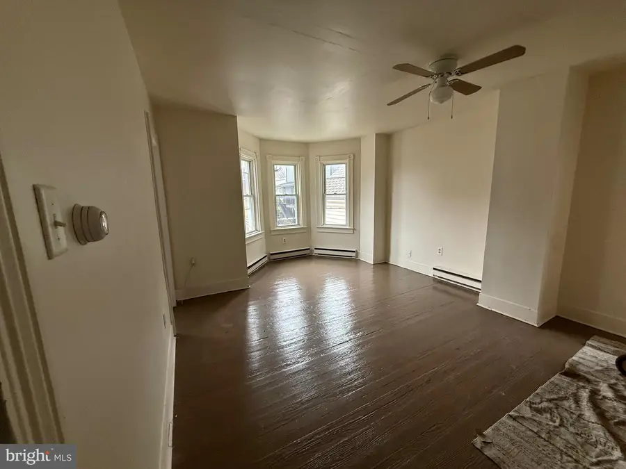 8 S Maple Ave, Brunswick, MD 21716 - #3