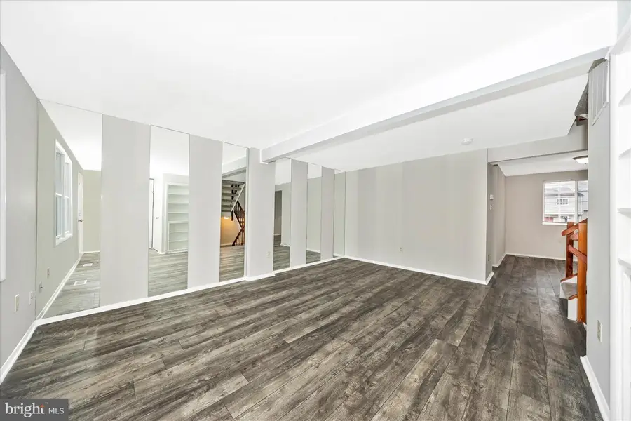 1703 Heather Ln, Frederick, MD 21702 - #3