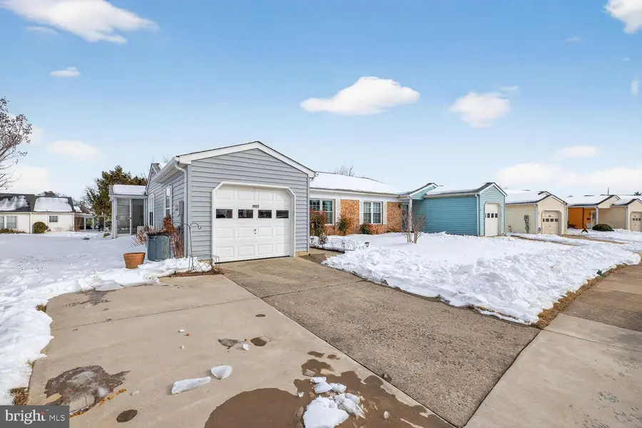 5693 Crabapple Dr, Frederick, MD 21703 - #2